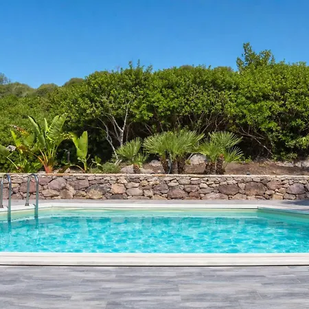 Pedra - In Con Piscina Villa