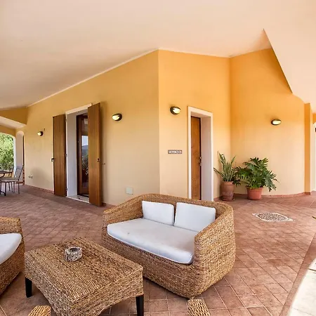 Pedra - In Con Piscina *